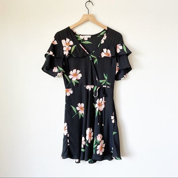 Altar’d State Floral Ruffle Sleeve Wrap Dress - Picture 5 of 6